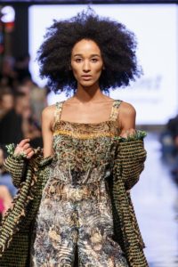 Jumpsuit von Andrea Droemont auf der Berlin Fashion Week