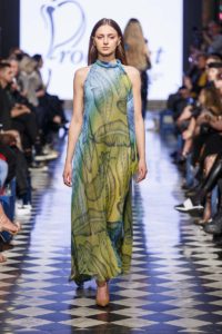 Andrea Droemont Couture auf der Berlin Fashion Week